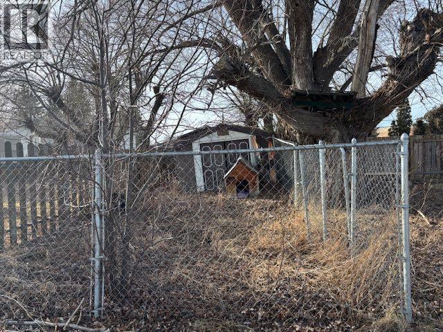 62 S 1 Street E, Magrath, Alberta  T0K 1J0 - Photo 8 - A2283299