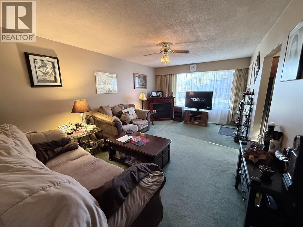 3537-3539 Handley Crescent, Port Coquitlam, British Columbia  V3B 2Y4 - Photo 3 - R3080728