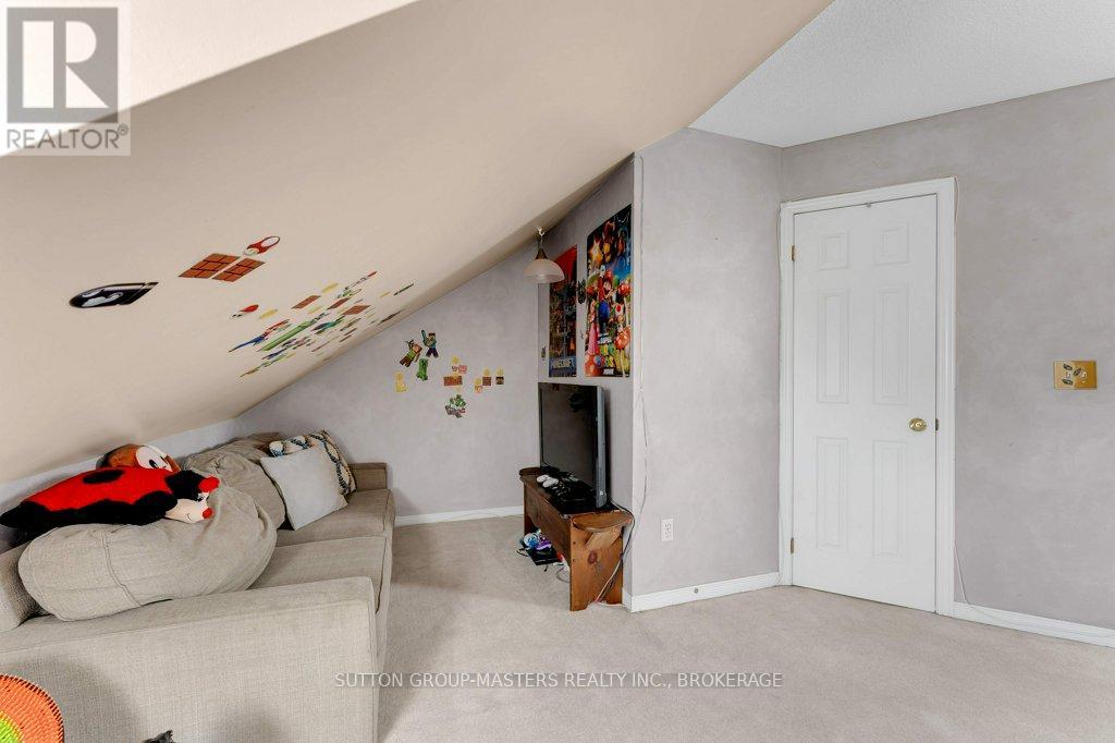 118 Sir John Johnson Drive, Loyalist, Ontario  K0H 1G0 - Photo 25 - X13035692