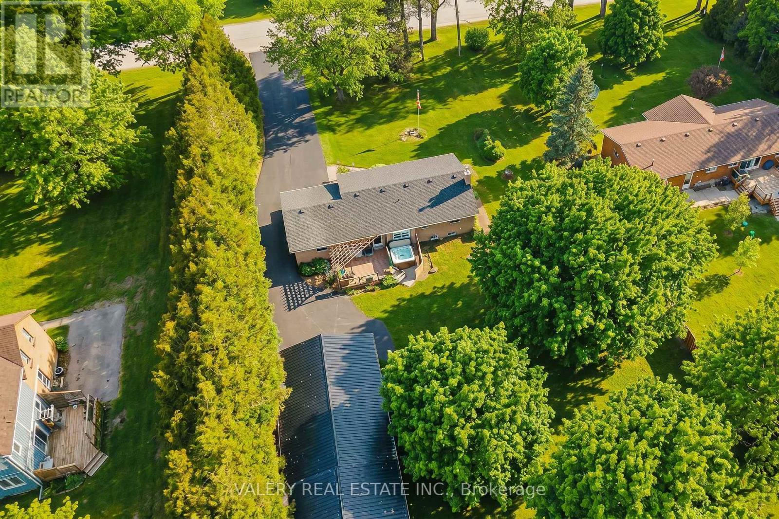 7315 Siderd 15, Mapleton, Ontario  N0G 2K0 - Photo 30 - X12898656