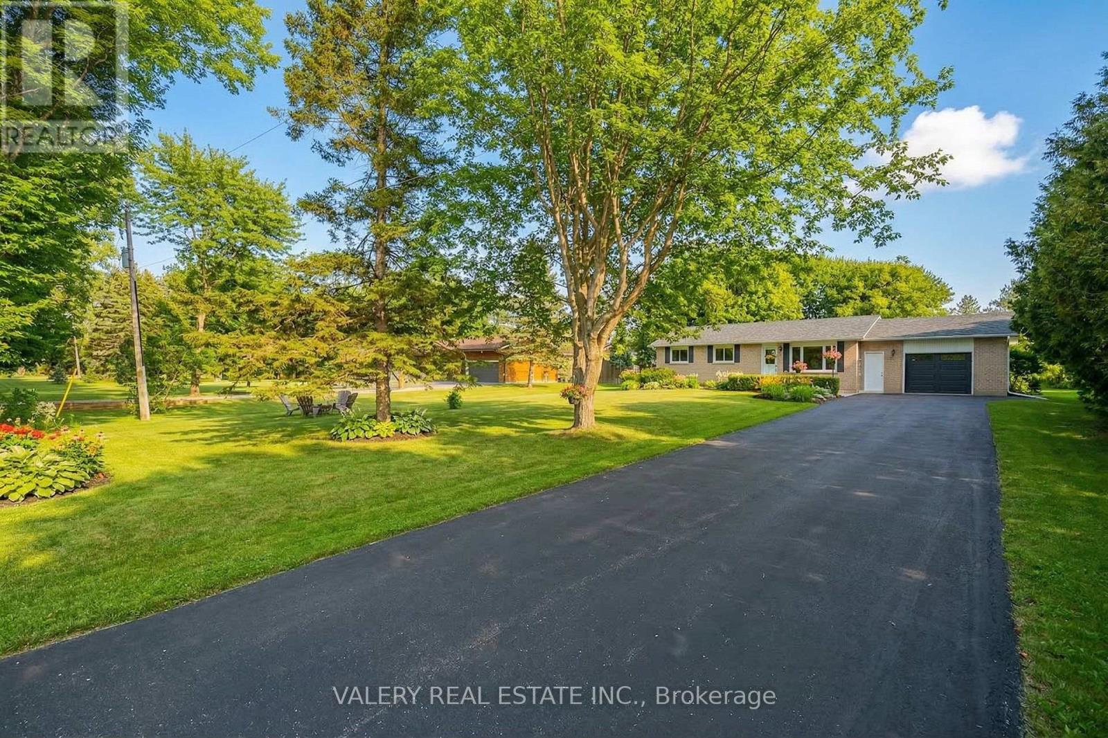 7315 Siderd 15, Mapleton, Ontario  N0G 2K0 - Photo 2 - X12898656