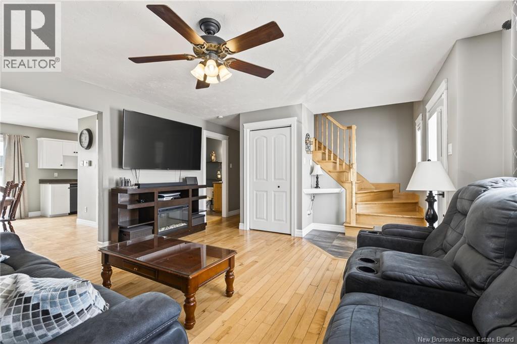 179 Jordan Crescent, Moncton, New Brunswick  E1C 0S5 - Photo 2 - NB137739