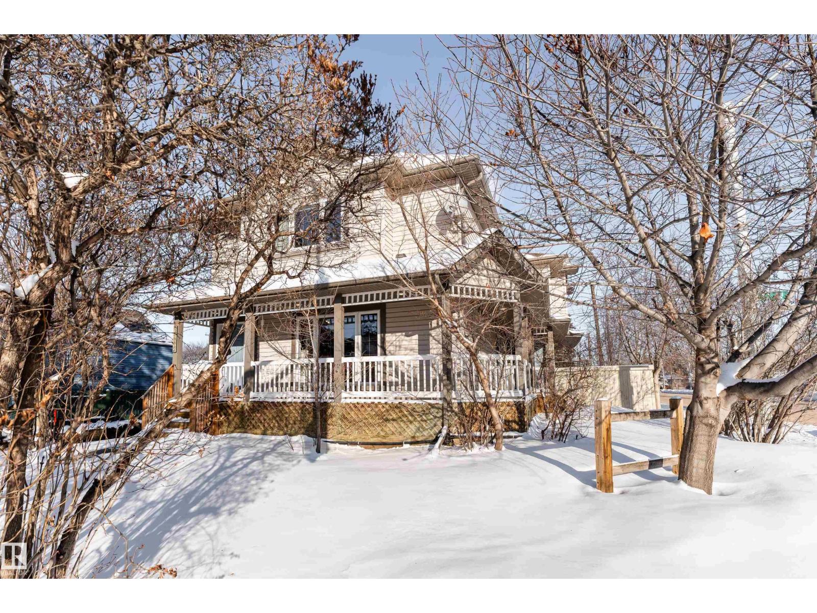 10906 72 AV NW, edmonton, Alberta