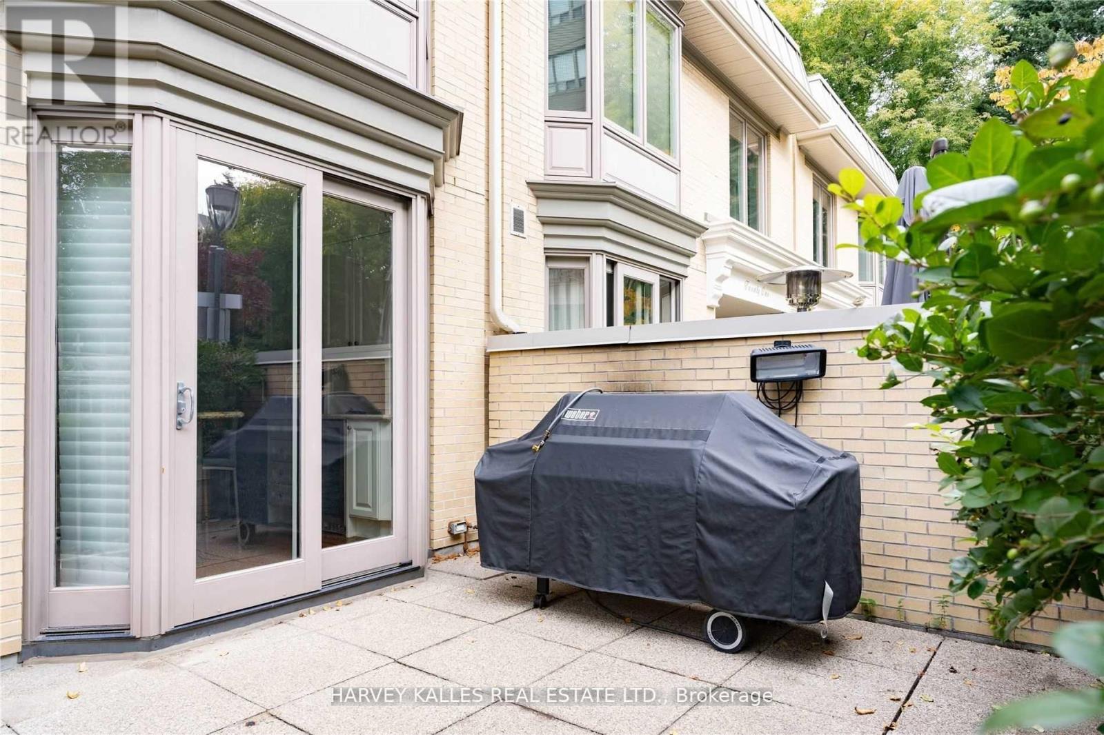 22 Lower Village Gate, Toronto, Ontario  M5P 3L7 - Photo 35 - C13035650