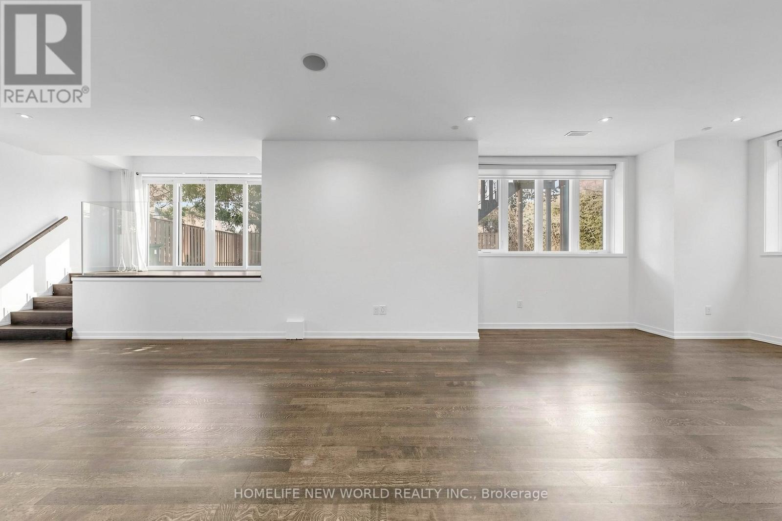 220 Roe Avenue, Toronto, Ontario  M5M 2J4 - Photo 26 - C13035662