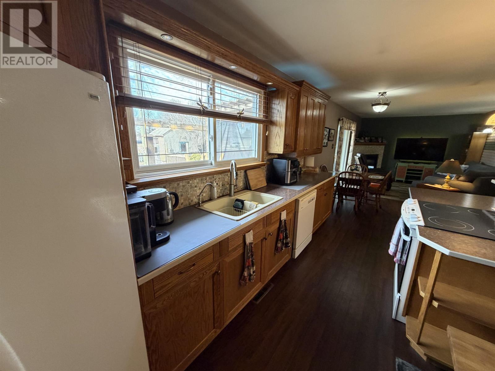 601 Brown St, Thunder Bay, Ontario  P7E 2K6 - Photo 7 - TB2600788