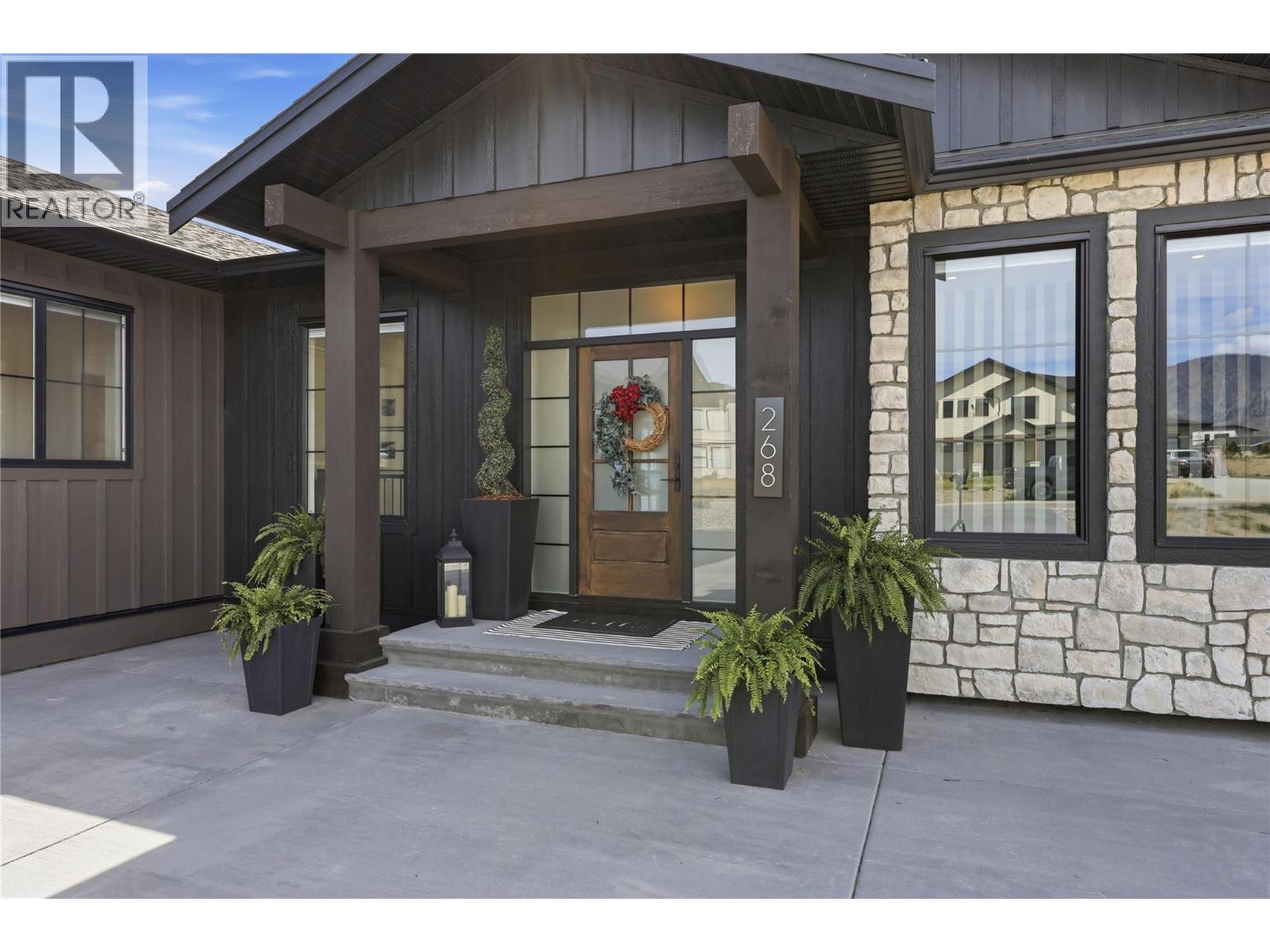 268 Rue Cheval Noir, Kamloops, British Columbia  V1S 0G2 - Photo 3 - 10384588