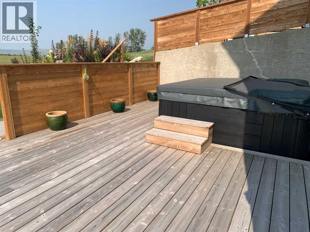 266 Country Lane Drive, Rural Rocky View County, Alberta  T3Z 1J4 - Photo 38 - A2302168