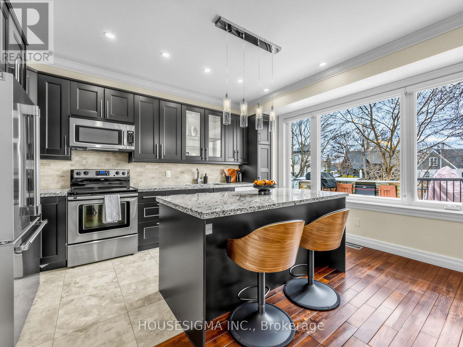 23 Tiago Avenue, Toronto, Ontario  M4B 1Z9 - Photo 16 - E13035656