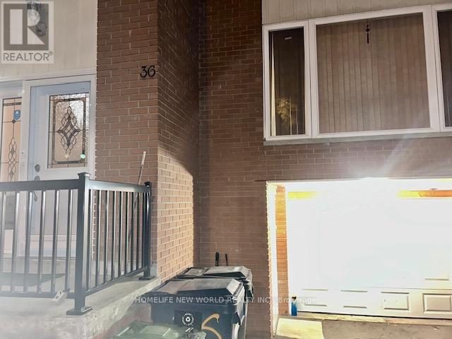 BSMT - 36 RAKEWOOD CRESCENT, Toronto, Ontario