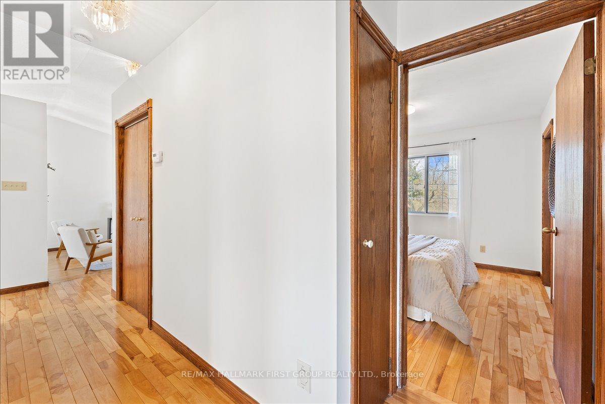 612 Westshore Boulevard, Pickering, Ontario  L1W 2T8 - Photo 18 - E13035910