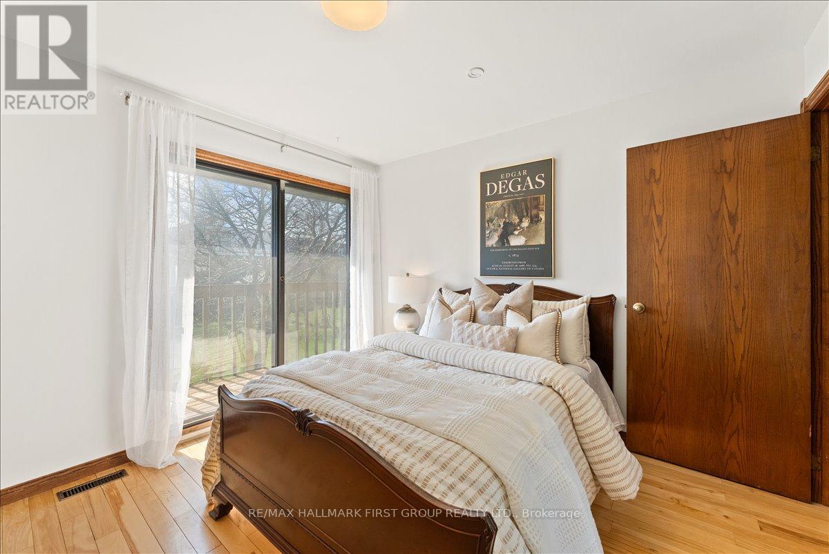 612 Westshore Boulevard, Pickering, Ontario  L1W 2T8 - Photo 25 - E13035910