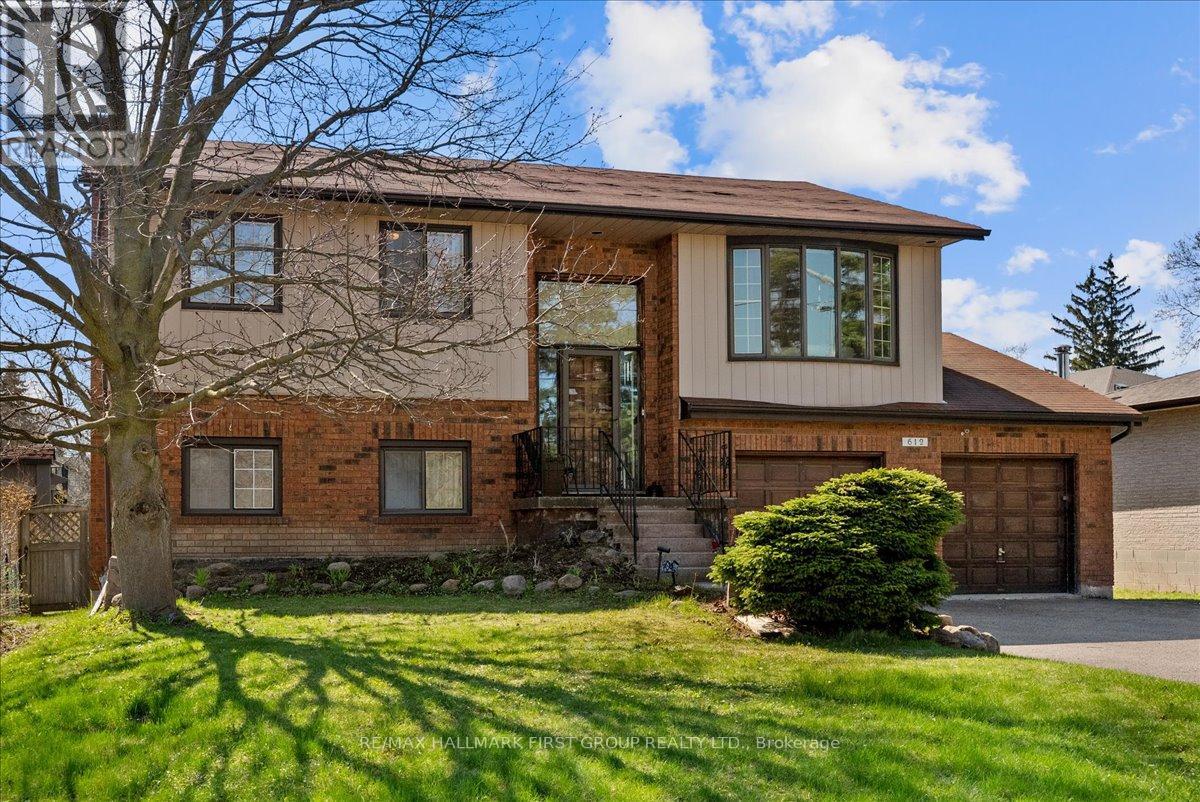 612 Westshore Boulevard, Pickering, Ontario  L1W 2T8 - Photo 3 - E13035910