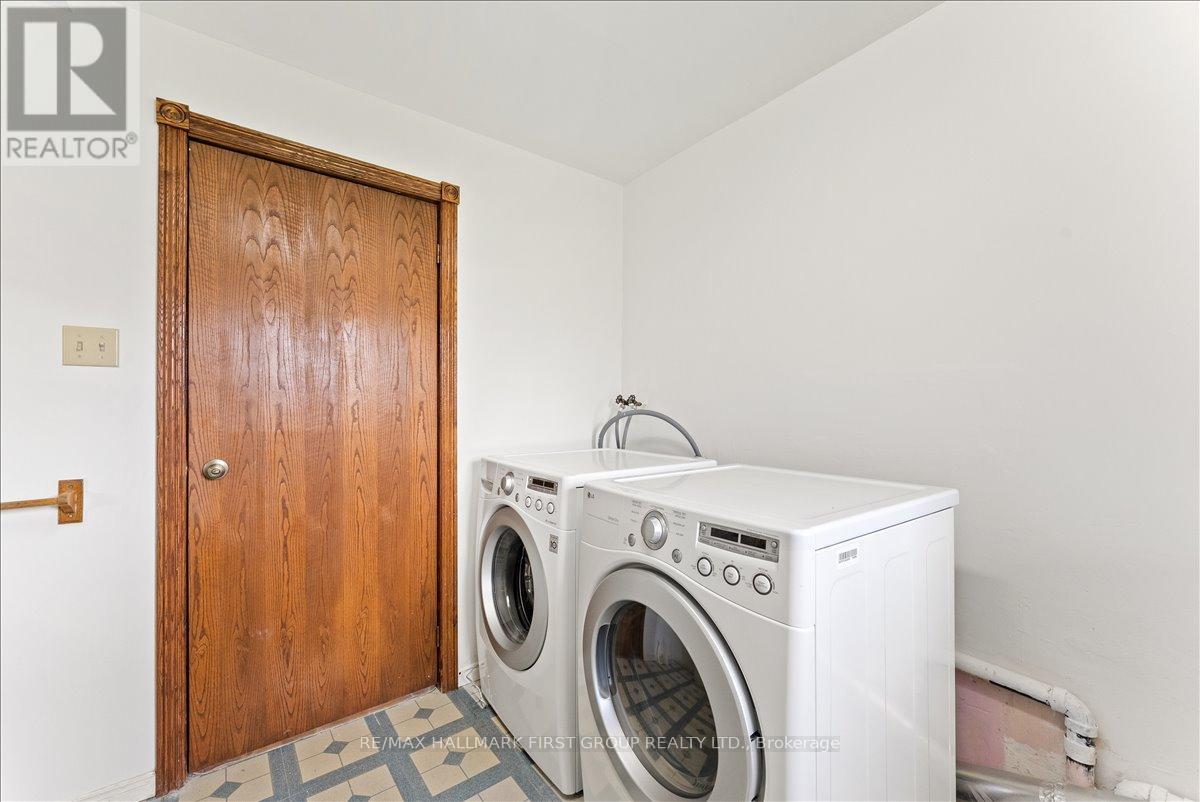 612 Westshore Boulevard, Pickering, Ontario  L1W 2T8 - Photo 36 - E13035910