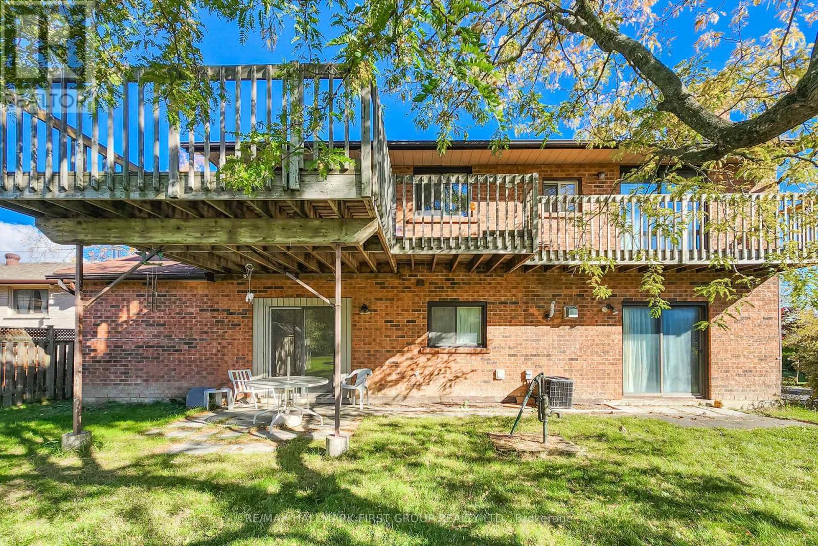 612 Westshore Boulevard, Pickering, Ontario  L1W 2T8 - Photo 43 - E13035910