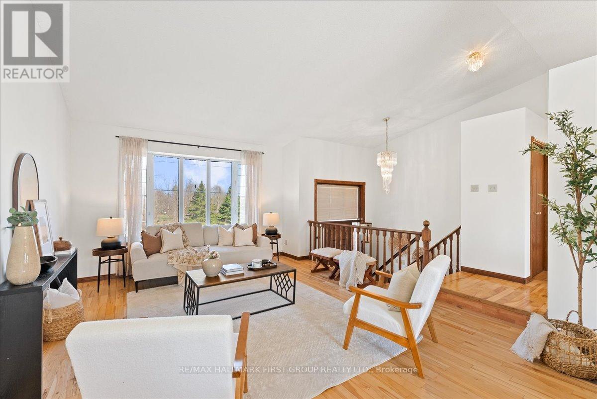 612 Westshore Boulevard, Pickering, Ontario  L1W 2T8 - Photo 8 - E13035910