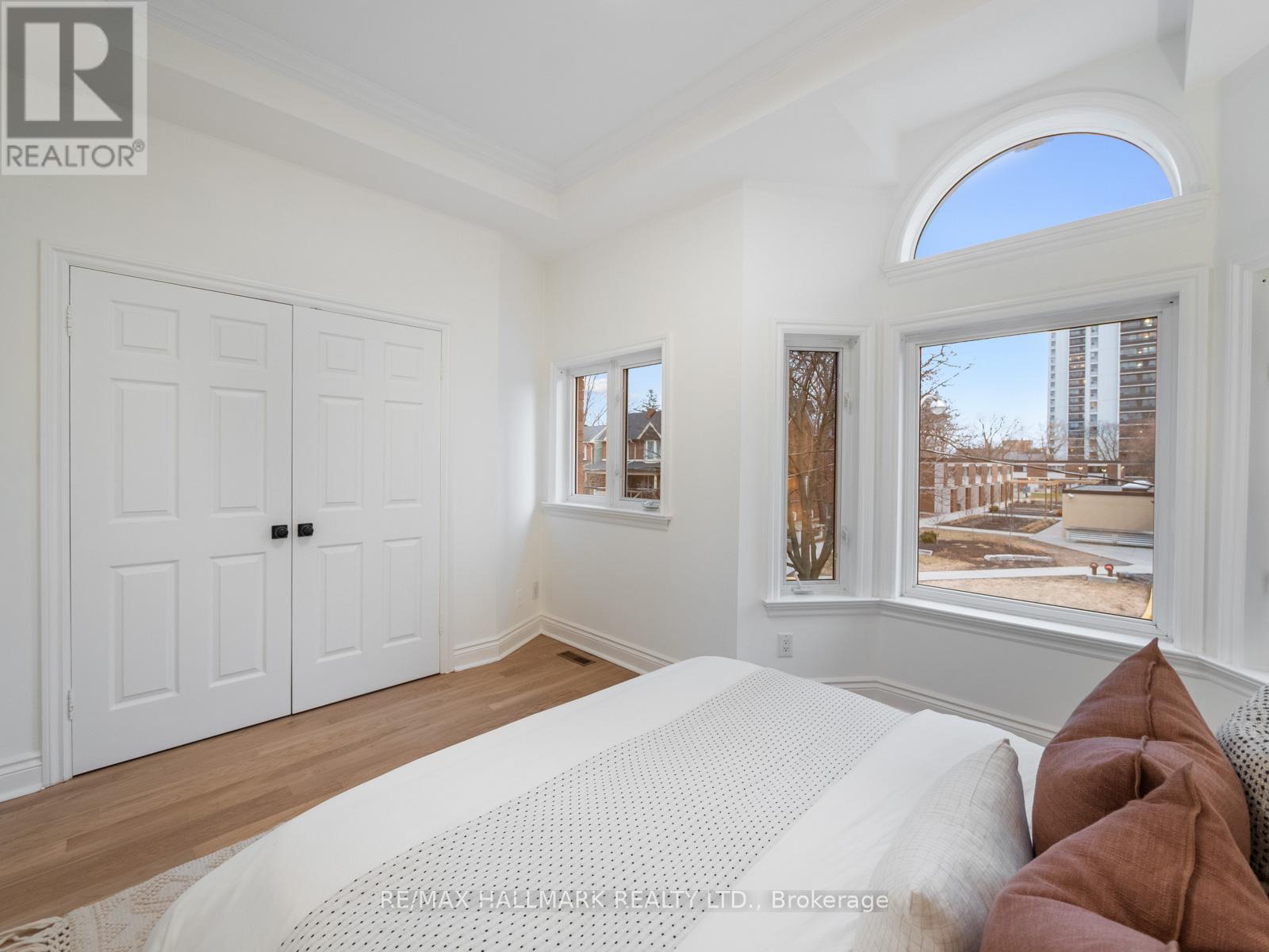 26 Eastmount Avenue, Toronto, Ontario  M4K 1V1 - Photo 32 - E13035970