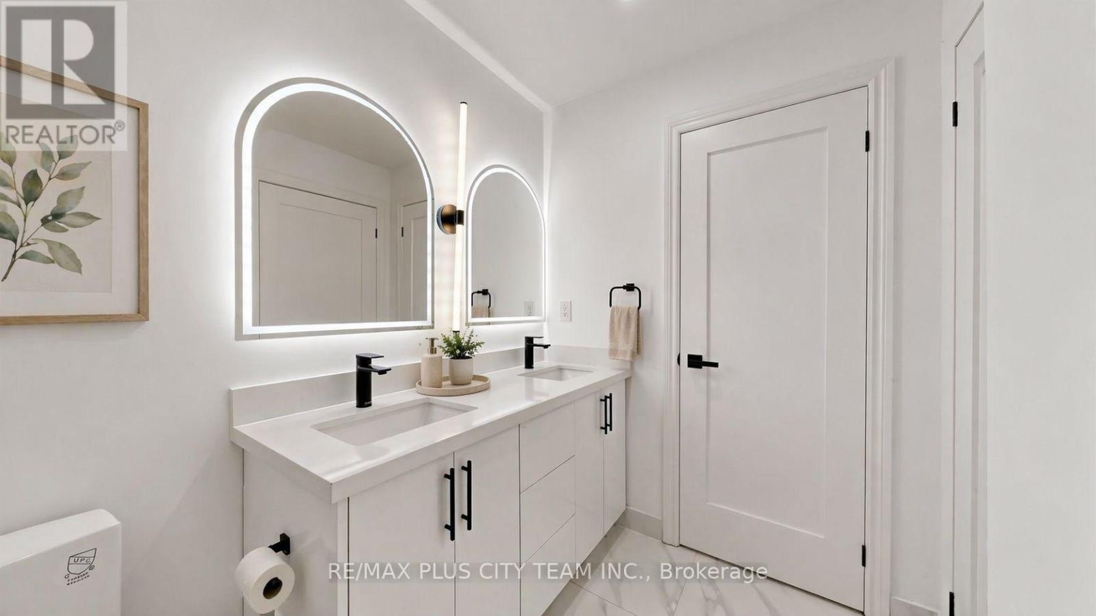 812 - 1720 Eglinton Avenue E, Toronto, Ontario  M4A 2X8 - Photo 21 - C13026484