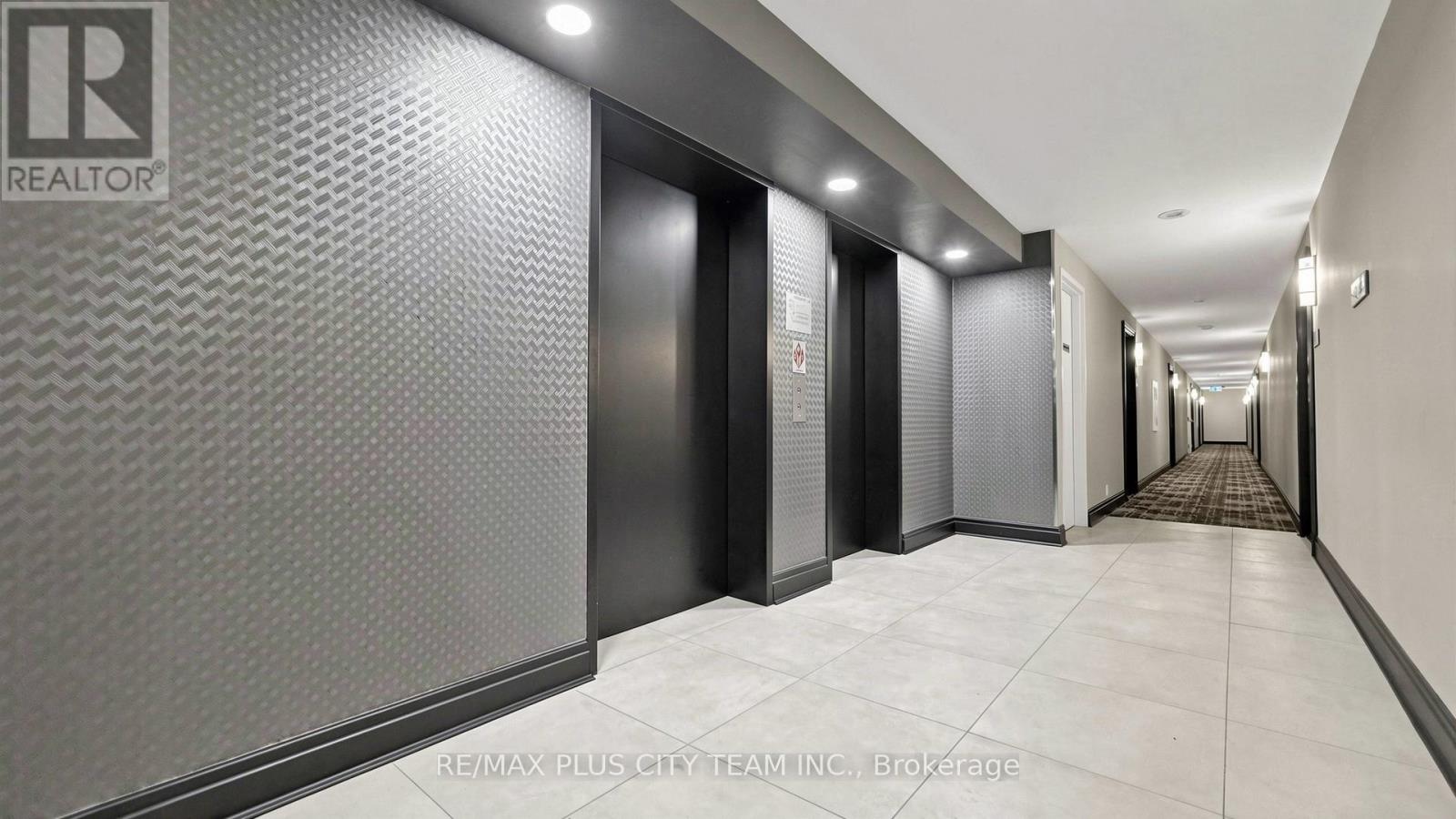 812 - 1720 Eglinton Avenue E, Toronto, Ontario  M4A 2X8 - Photo 25 - C13026484