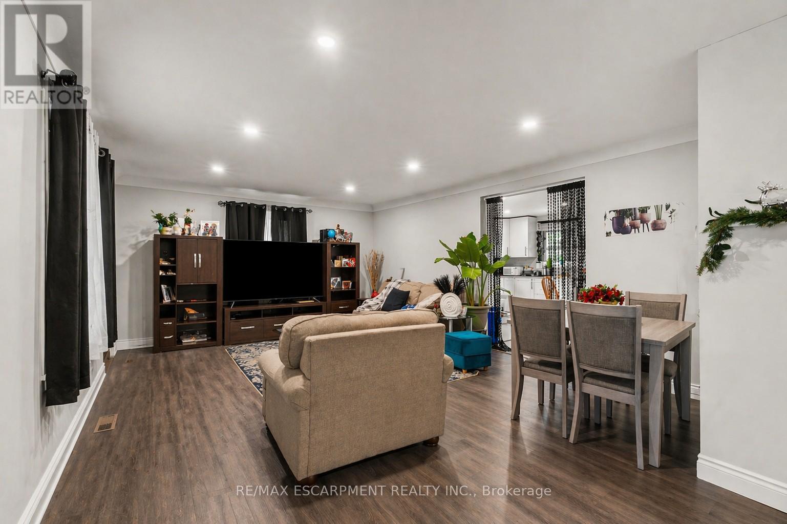 557 Lake Street, St. Catharines, Ontario  L2N 4J1 - Photo 8 - X12617058