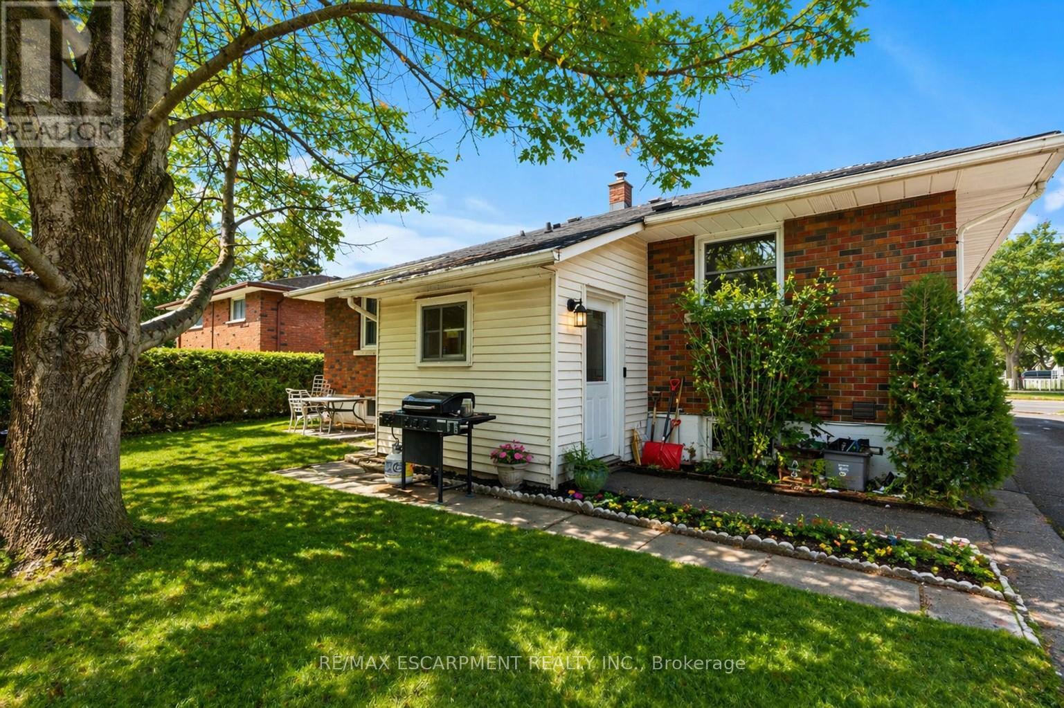 557 Lake Street, St. Catharines, Ontario  L2N 4J1 - Photo 27 - X12617058