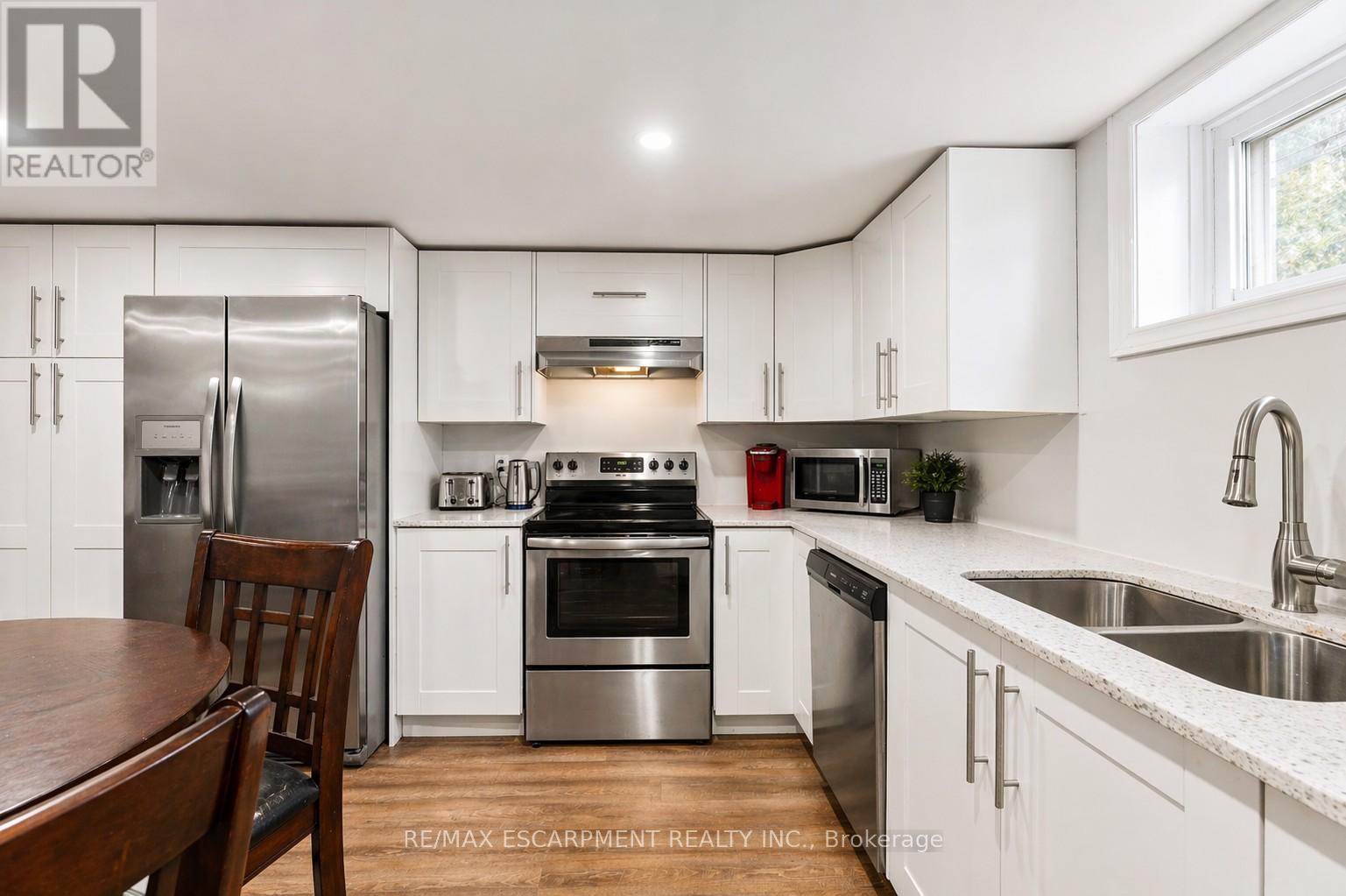 557 Lake Street, St. Catharines, Ontario  L2N 4J1 - Photo 22 - X12617058