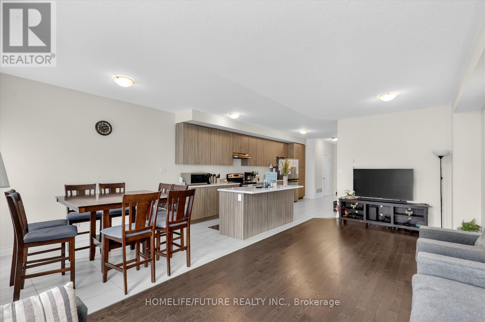 6 Ryler Way, Markham, Ontario  L3S 0E7 - Photo 12 - N13035714