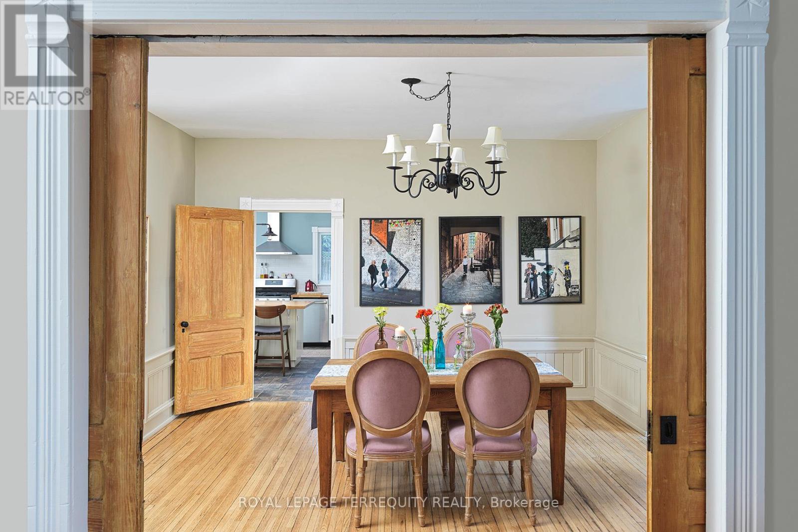 16 Wilson Street, New Tecumseth (Tottenham), Ontario  L0G 1W0 - Photo 8 - N13035776