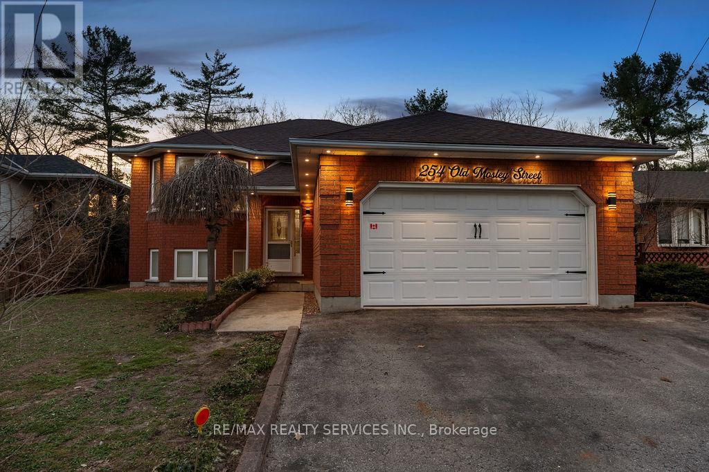 254 OLD MOSLEY STREET, Wasaga Beach, Ontario