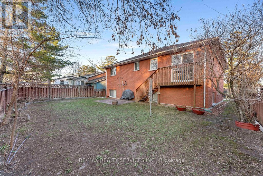 254 Old Mosley Street, Wasaga Beach, Ontario  L9Z 2H8 - Photo 42 - S13035728