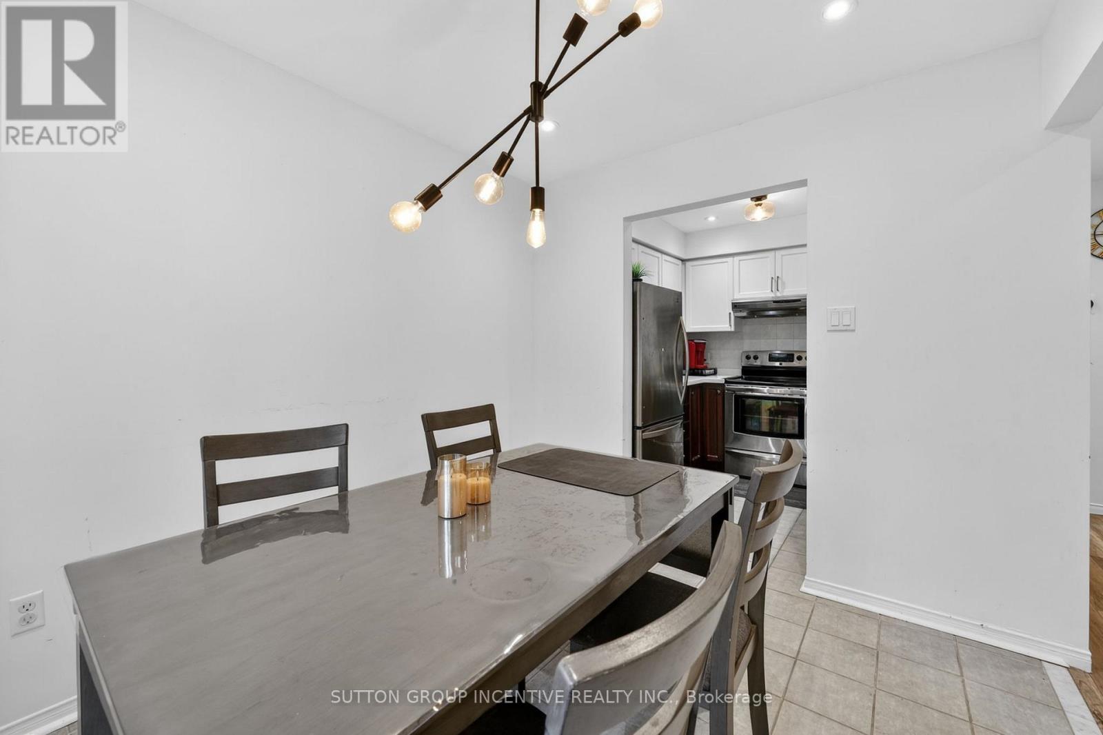 46 Bates Court, Barrie (Painswick North), Ontario  L4N 8L8 - Photo 12 - S13035738