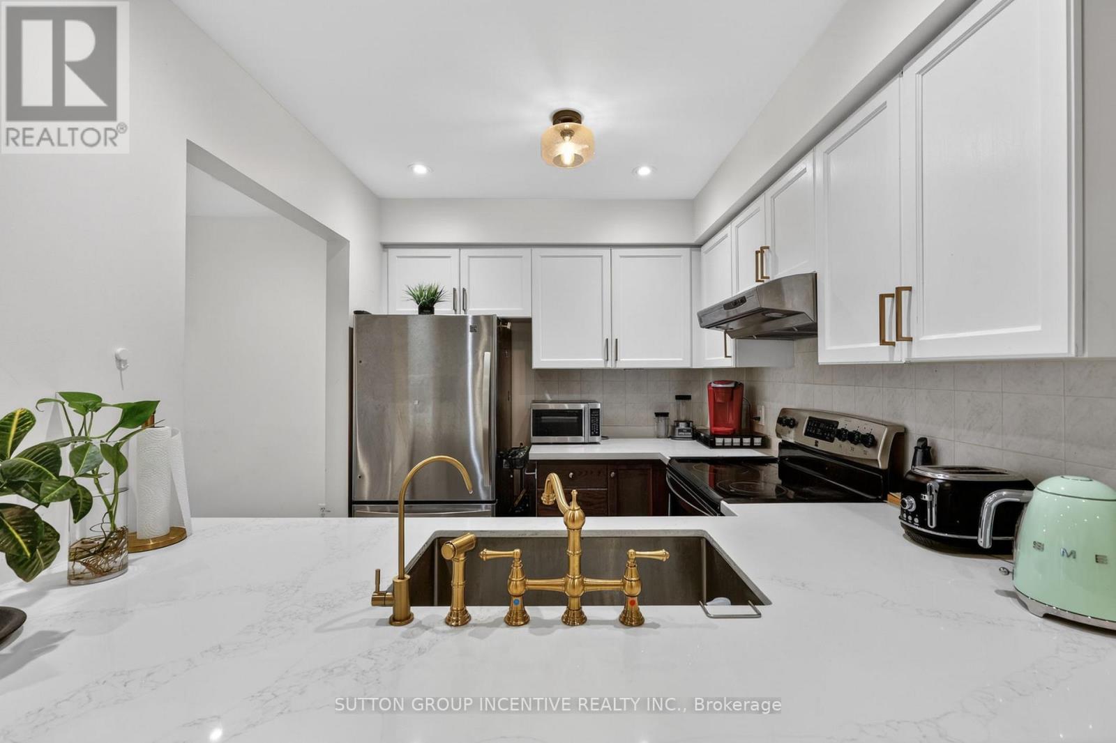 46 Bates Court, Barrie (Painswick North), Ontario  L4N 8L8 - Photo 14 - S13035738