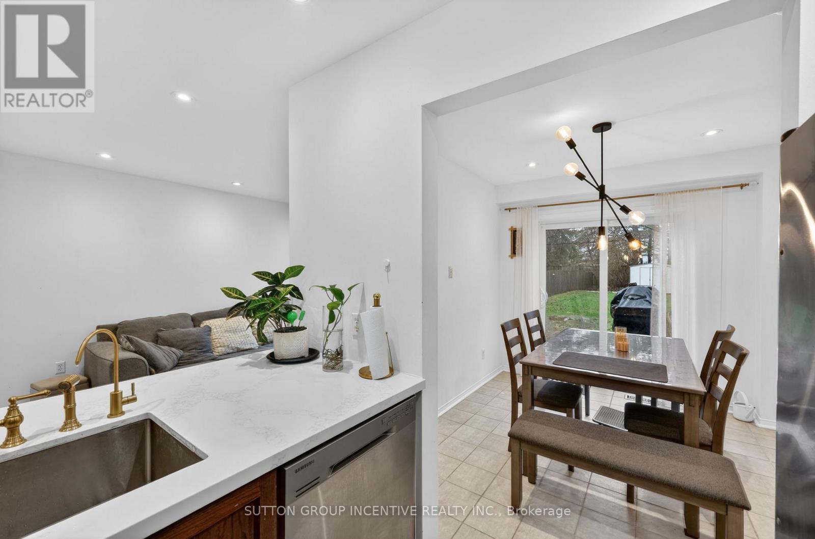 46 Bates Court, Barrie (Painswick North), Ontario  L4N 8L8 - Photo 17 - S13035738