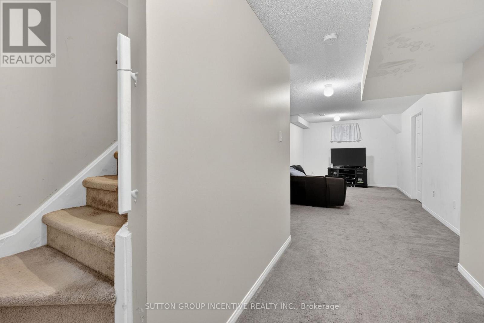 46 Bates Court, Barrie (Painswick North), Ontario  L4N 8L8 - Photo 26 - S13035738