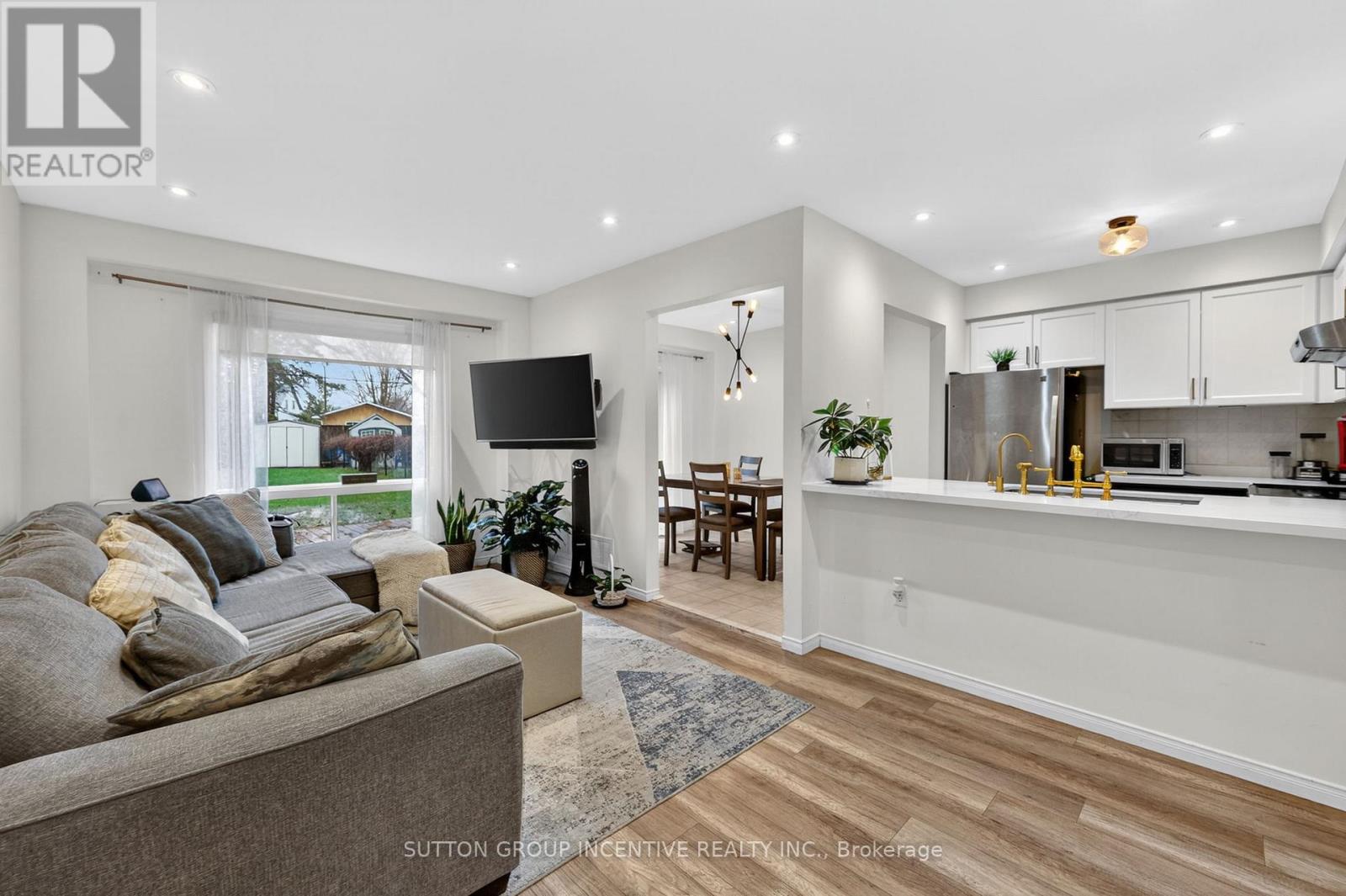 46 Bates Court, Barrie (Painswick North), Ontario  L4N 8L8 - Photo 8 - S13035738