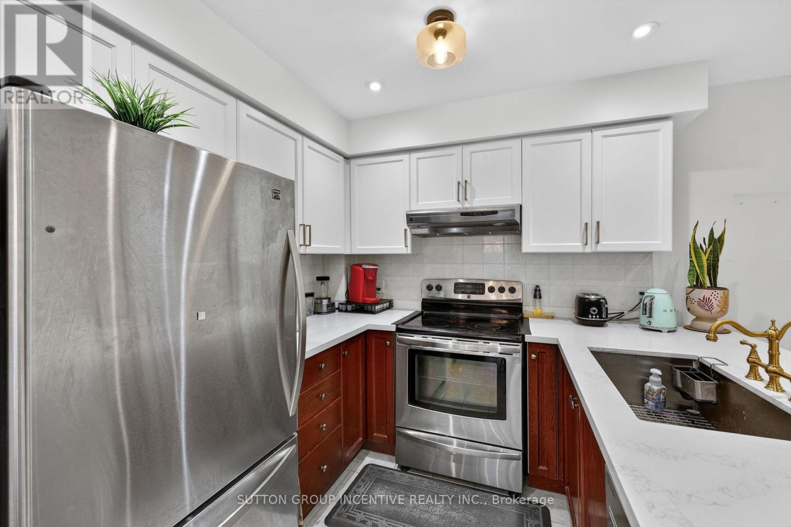 46 Bates Court, Barrie (Painswick North), Ontario  L4N 8L8 - Photo 9 - S13035738