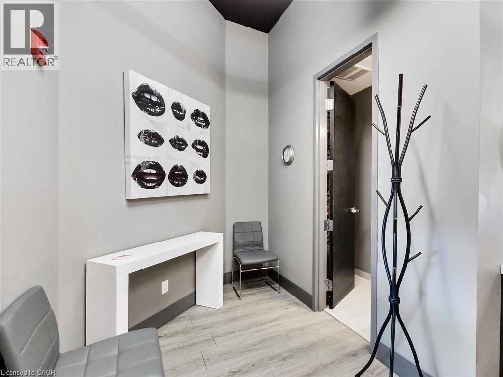 5045 Mainway Boulevard Unit# 201, Burlington, Ontario  L7L 5Z1 - Photo 13 - 40823581