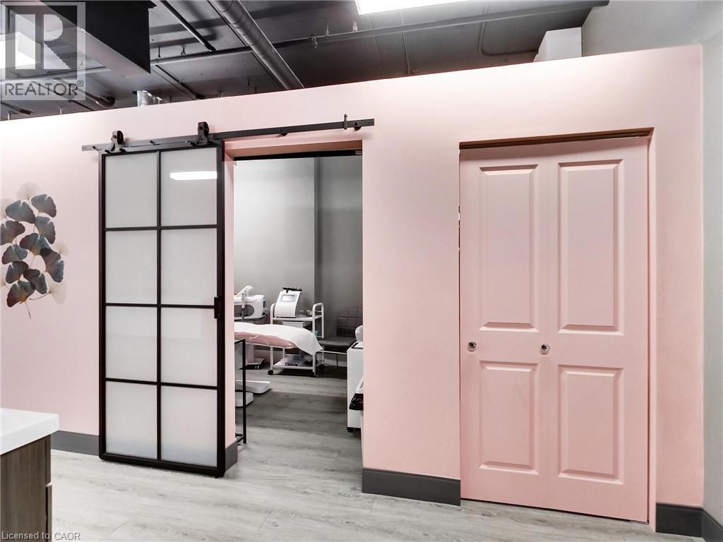 5045 Mainway Boulevard Unit# 201, Burlington, Ontario  L7L 5Z1 - Photo 14 - 40823581