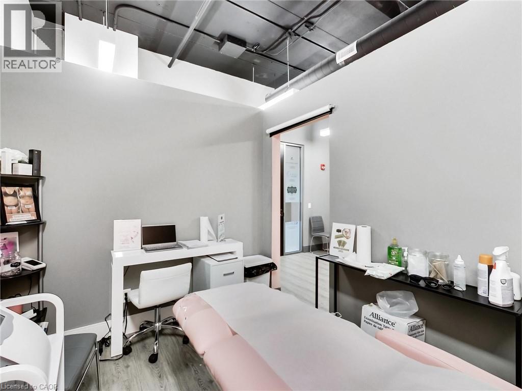 5045 Mainway Boulevard Unit# 201, Burlington, Ontario  L7L 5Z1 - Photo 19 - 40823581