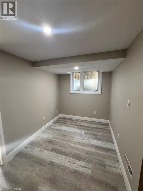 25 Howland Drive Unit# Lower, Kitchener, Ontario  N2E 1G1 - Photo 9 - 40823559