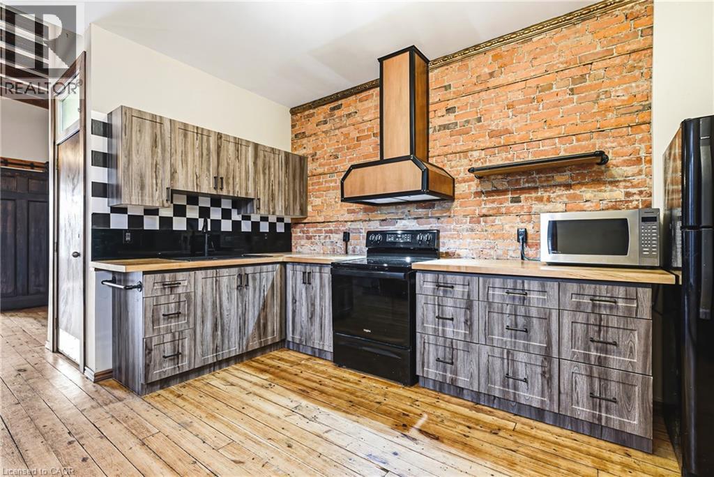 593 & 595 E King Street E, Hamilton, Ontario  L8N 1E4 - Photo 28 - 40822933