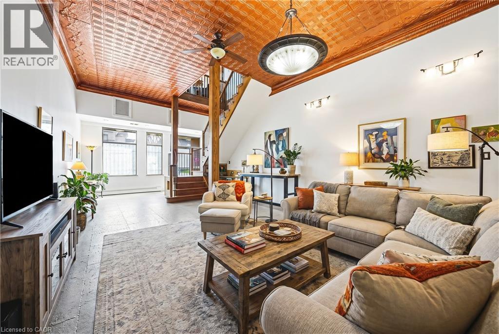 593 & 595 E King Street E, Hamilton, Ontario  L8N 1E4 - Photo 7 - 40822933