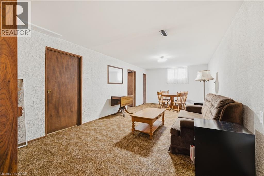 143 St Jerome Crescent, Kitchener, Ontario  N2C 2K9 - Photo 32 - 40821028