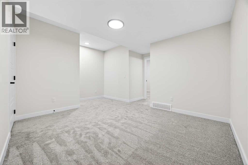 306 Alpine Boulevard, Calgary, Alberta  T2Y 0Y4 - Photo 40 - A2270684