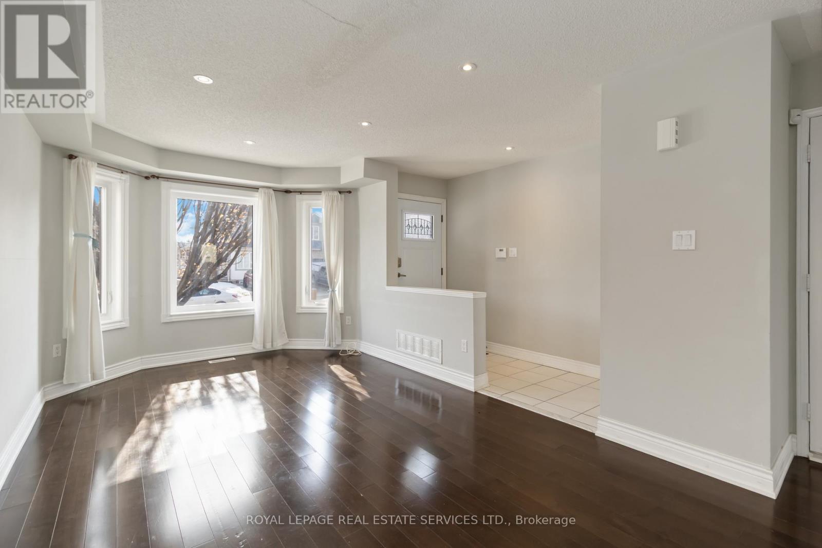 2400 Bankside Drive, Mississauga (Central Erin Mills), Ontario  L5M 6E6 - Photo 3 - W13035632