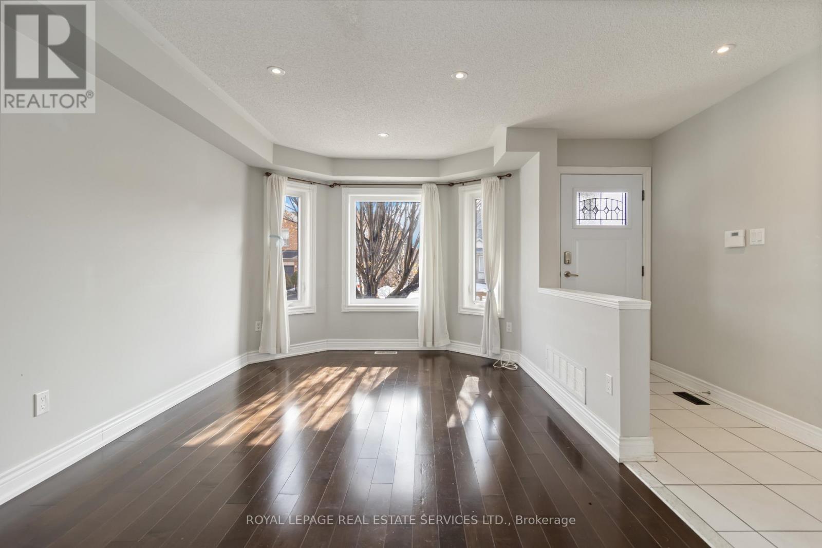 2400 Bankside Drive, Mississauga (Central Erin Mills), Ontario  L5M 6E6 - Photo 5 - W13035632