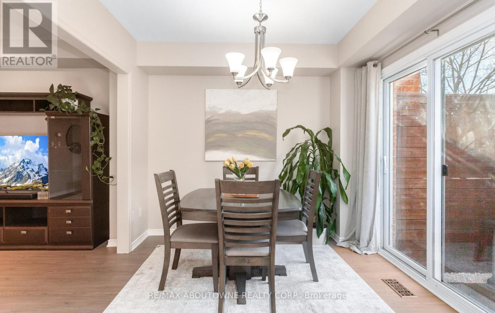 1363 Brookstar Drive, Oakville, Ontario  L6M 3W1 - Photo 15 - W13035642