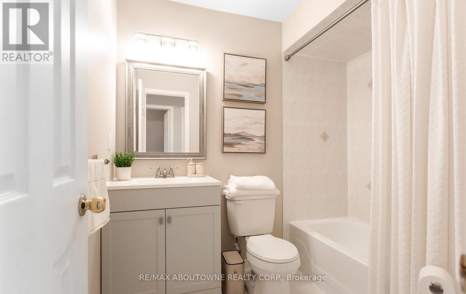 1363 Brookstar Drive, Oakville, Ontario  L6M 3W1 - Photo 30 - W13035642