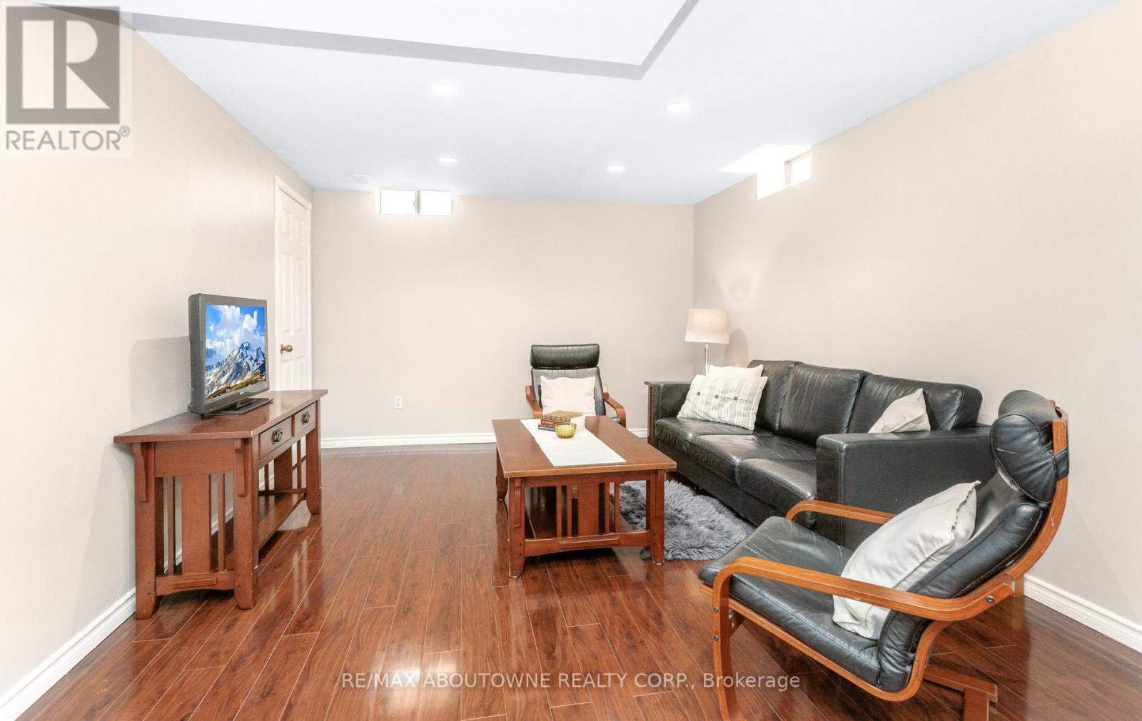 1363 Brookstar Drive, Oakville, Ontario  L6M 3W1 - Photo 31 - W13035642