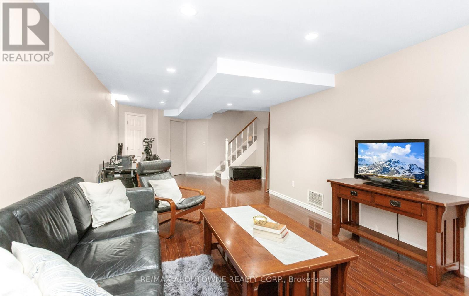 1363 Brookstar Drive, Oakville, Ontario  L6M 3W1 - Photo 32 - W13035642